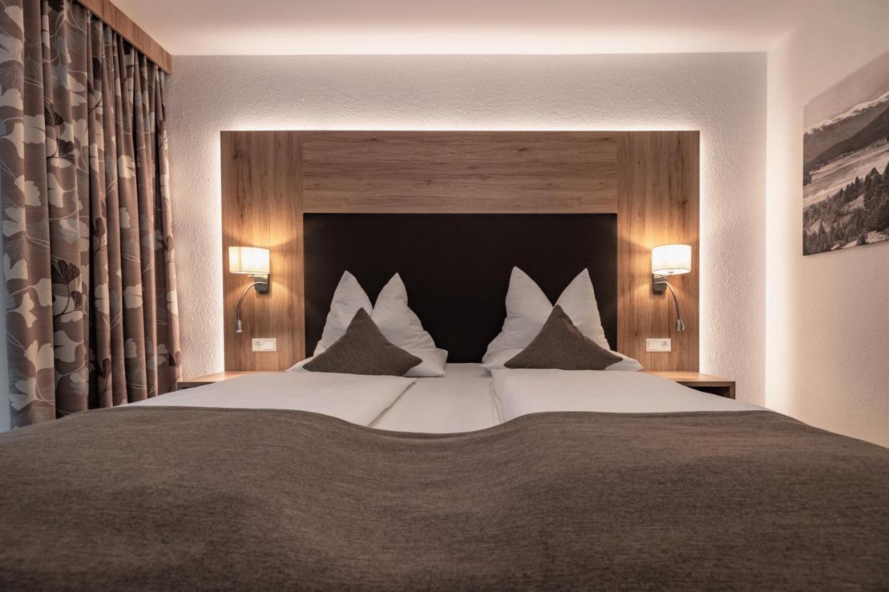 Alpen Adria Hotel & Spa Presseggersee Exterior foto
