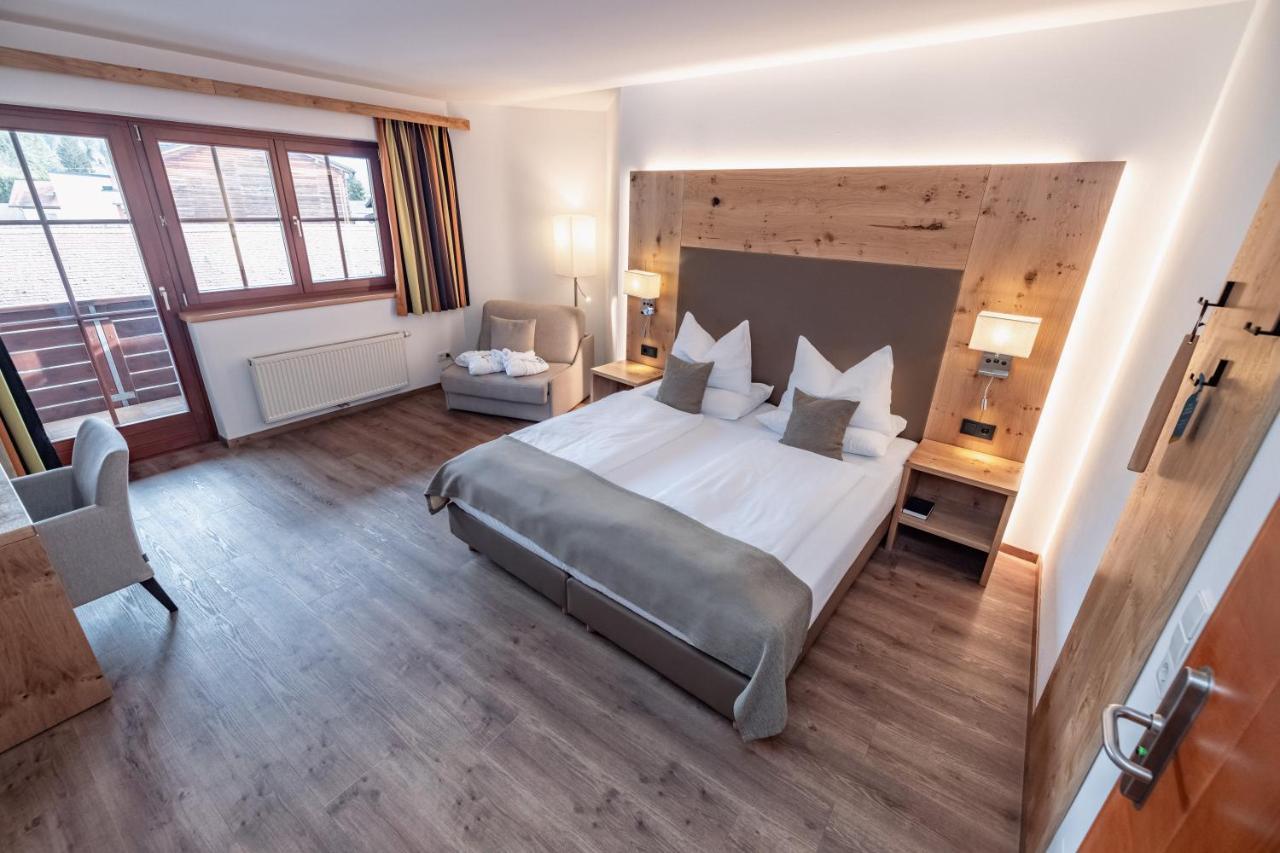Alpen Adria Hotel & Spa Presseggersee Exterior foto